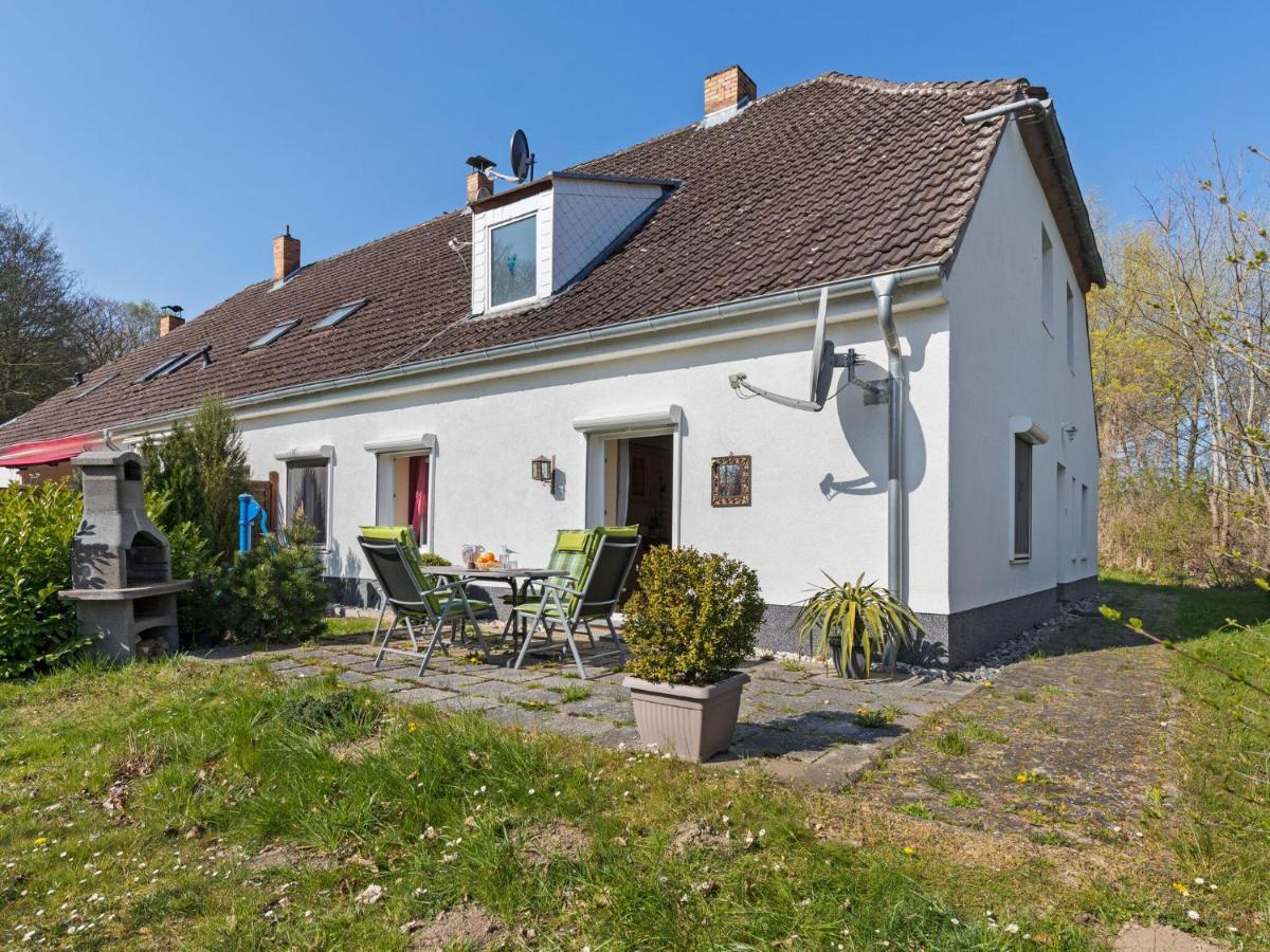 Elegant Apartment With Garden In Gingst Esterno foto