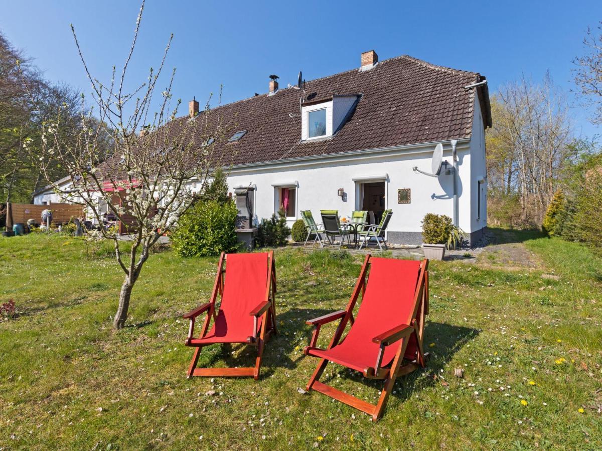 Elegant Apartment With Garden In Gingst Camera foto